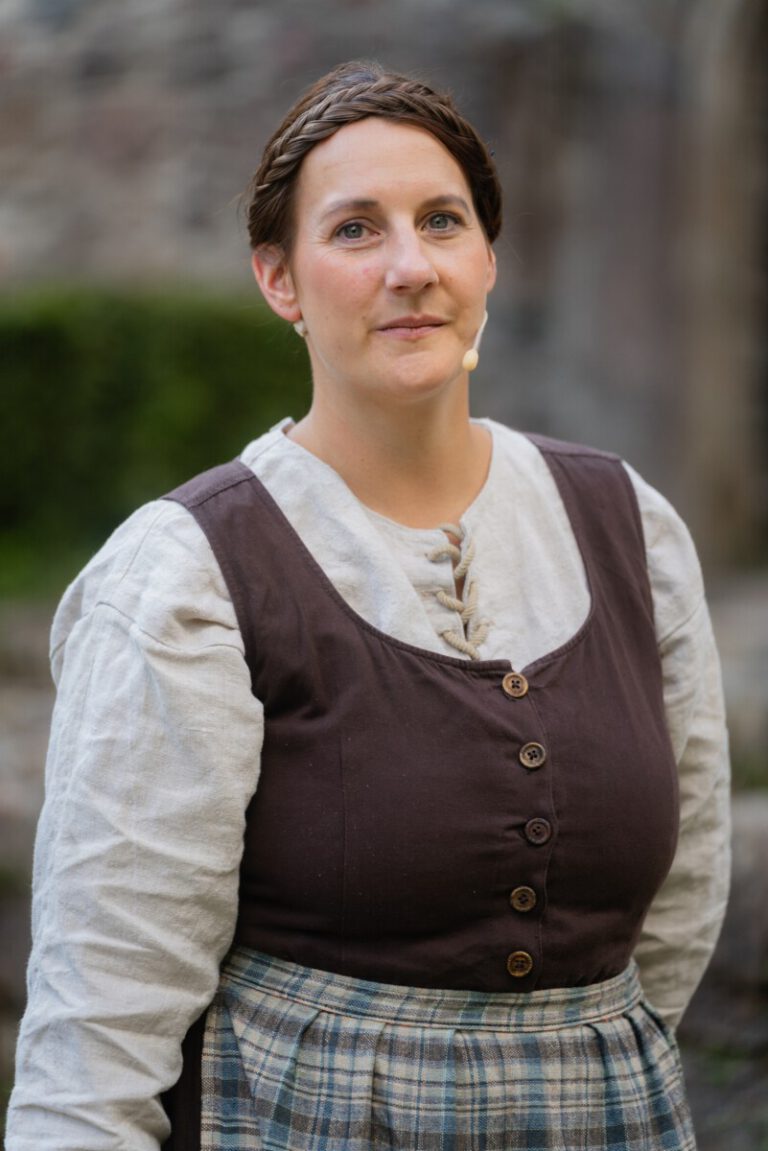 Verena Kirschke als Maria Springmann