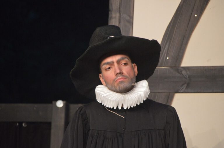 Sen Lehmann als Dr. Goppel